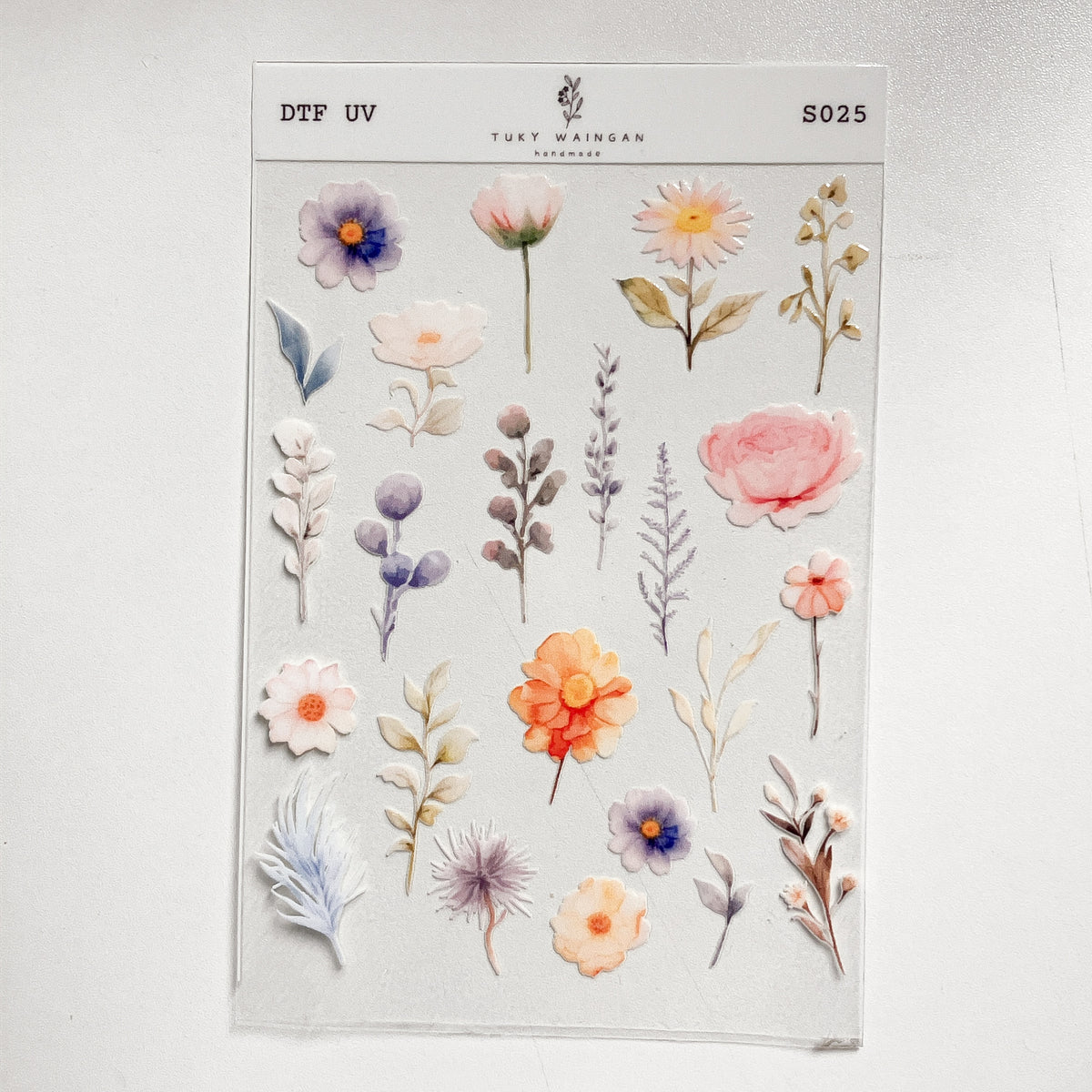 Plancha de stickers DTF UV · Flores silvestres · S025