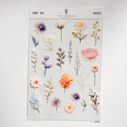 Plancha de stickers DTF UV · Flores silvestres · S025