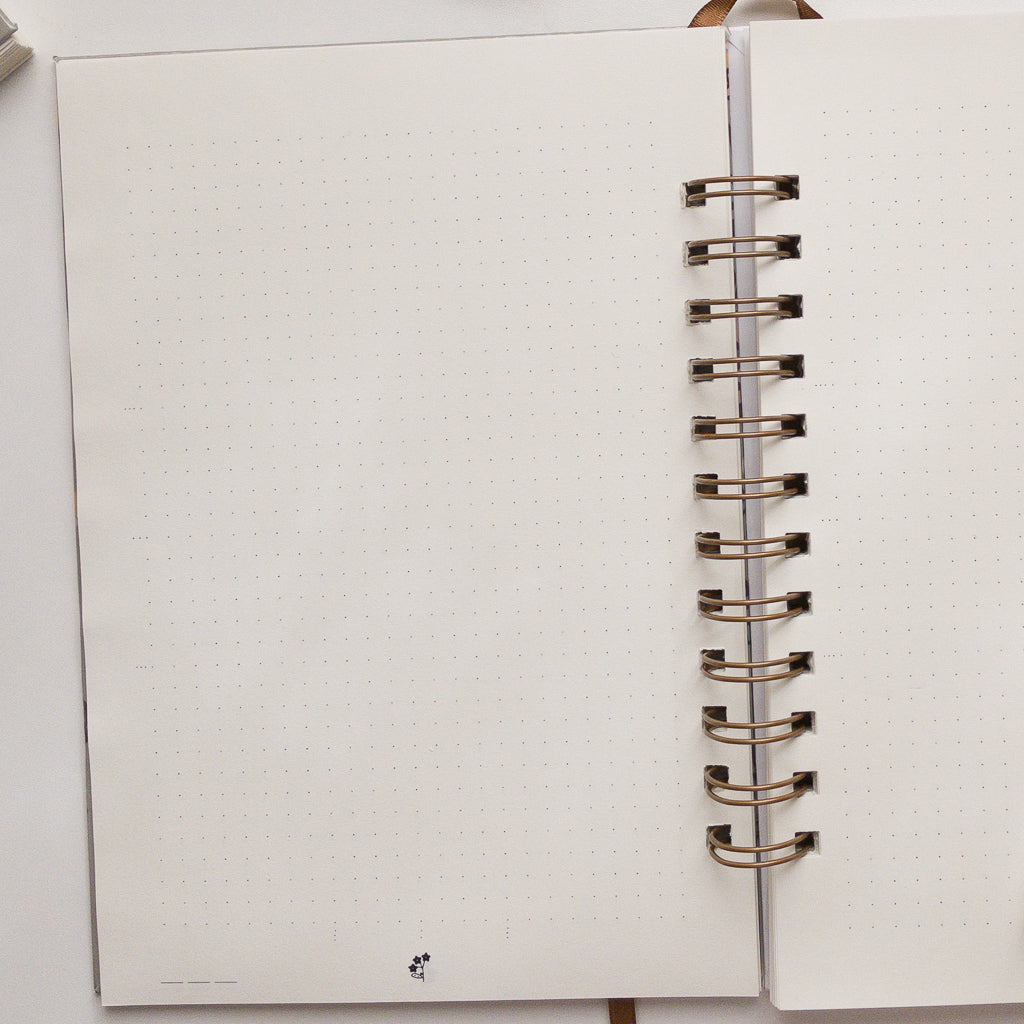 Cuaderno Anillado Bullet Journal A5 con Marcas Bujo – Diseño Exclusivo Hecho a Mano