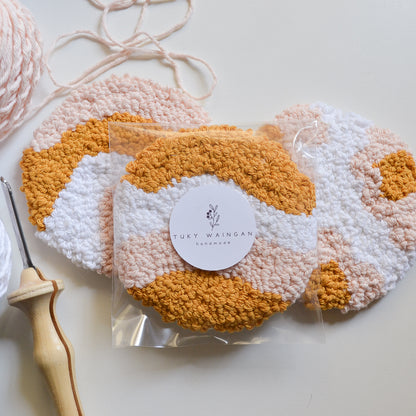 Set X4 Posavasos Punch Needle Maíz y rosa Bordado