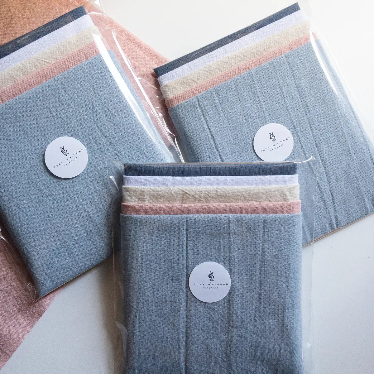 Pack De Telas Tusor Para Bordar "Dreamland"