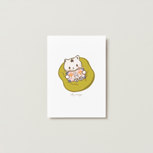 Postal Ilustrada, tarjeta 10x15 cm. Gatita Lectora