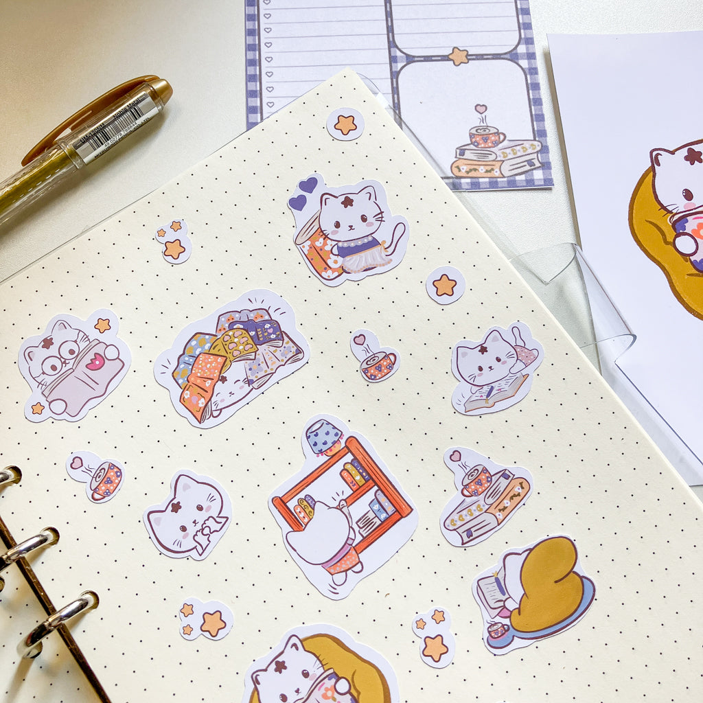 Gatita Lectora Kawaii - 18 Stickers