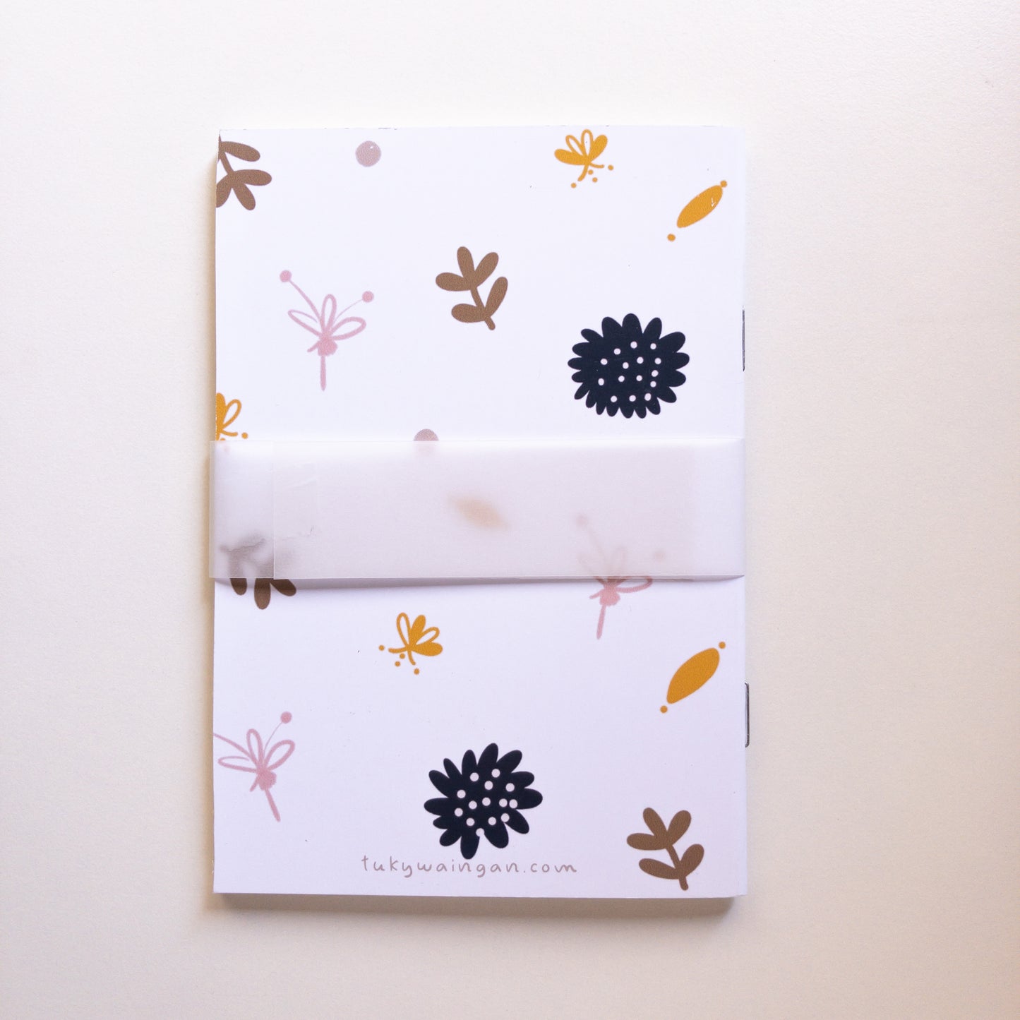 Libreta A6 Flores azules | Ilustrada a Mano