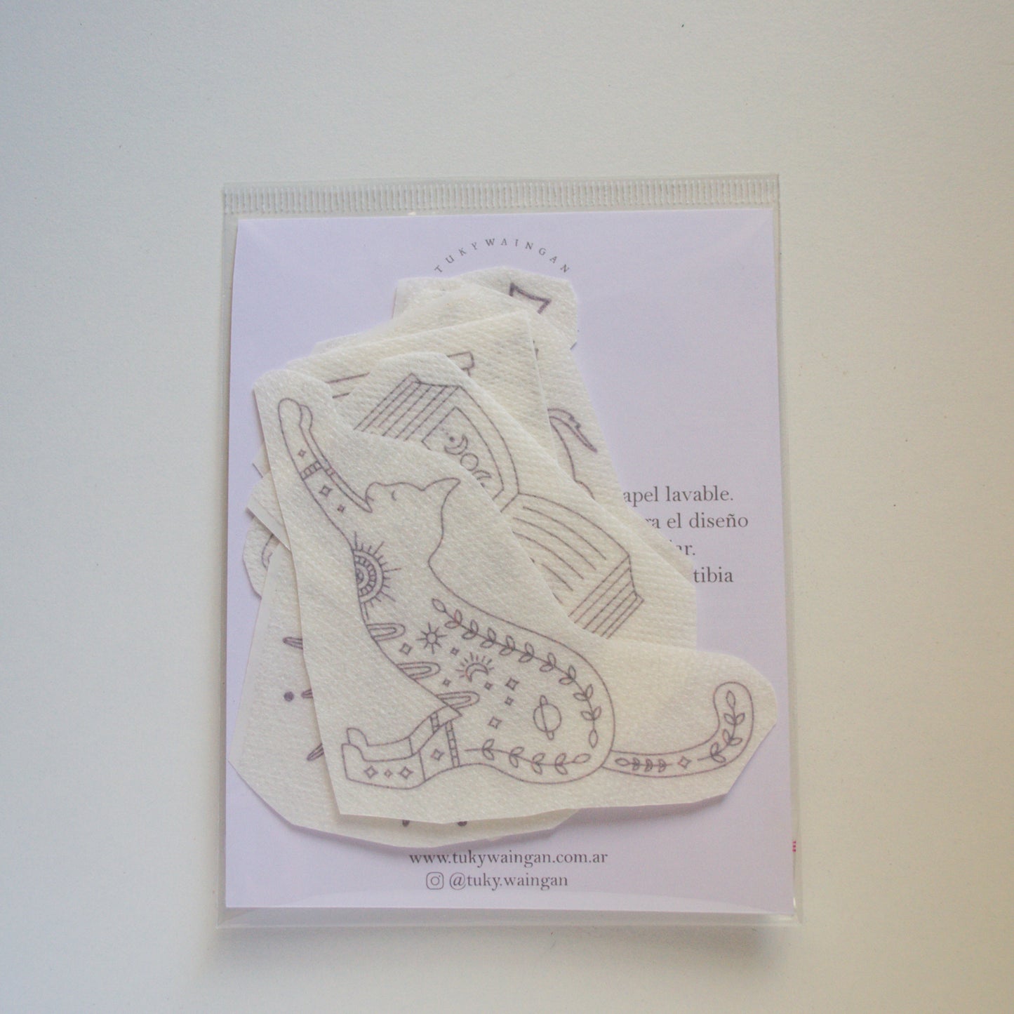 Stickers "Misterio cat" para bordar Hidrosoluble