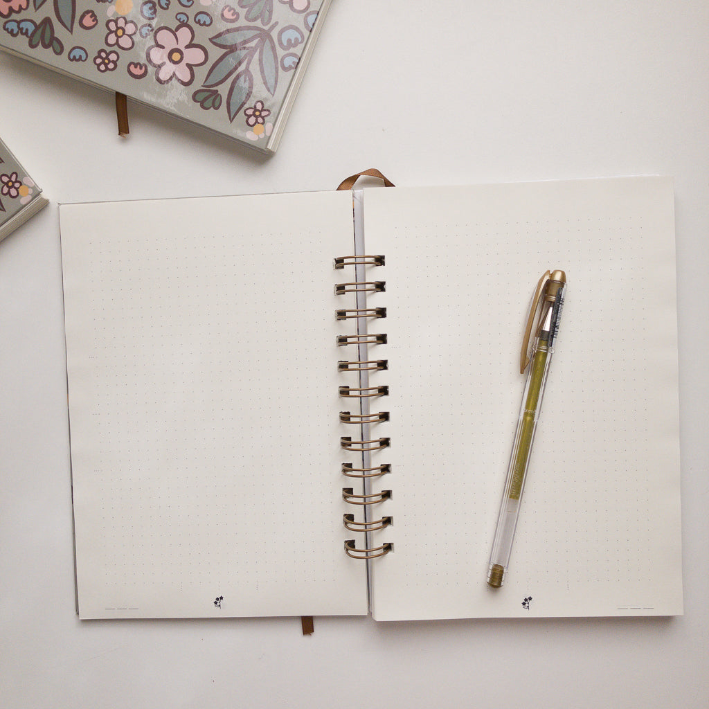 Cuaderno Anillado Bullet Journal A5 con Marcas Bujo – Diseño Exclusivo Hecho a Mano