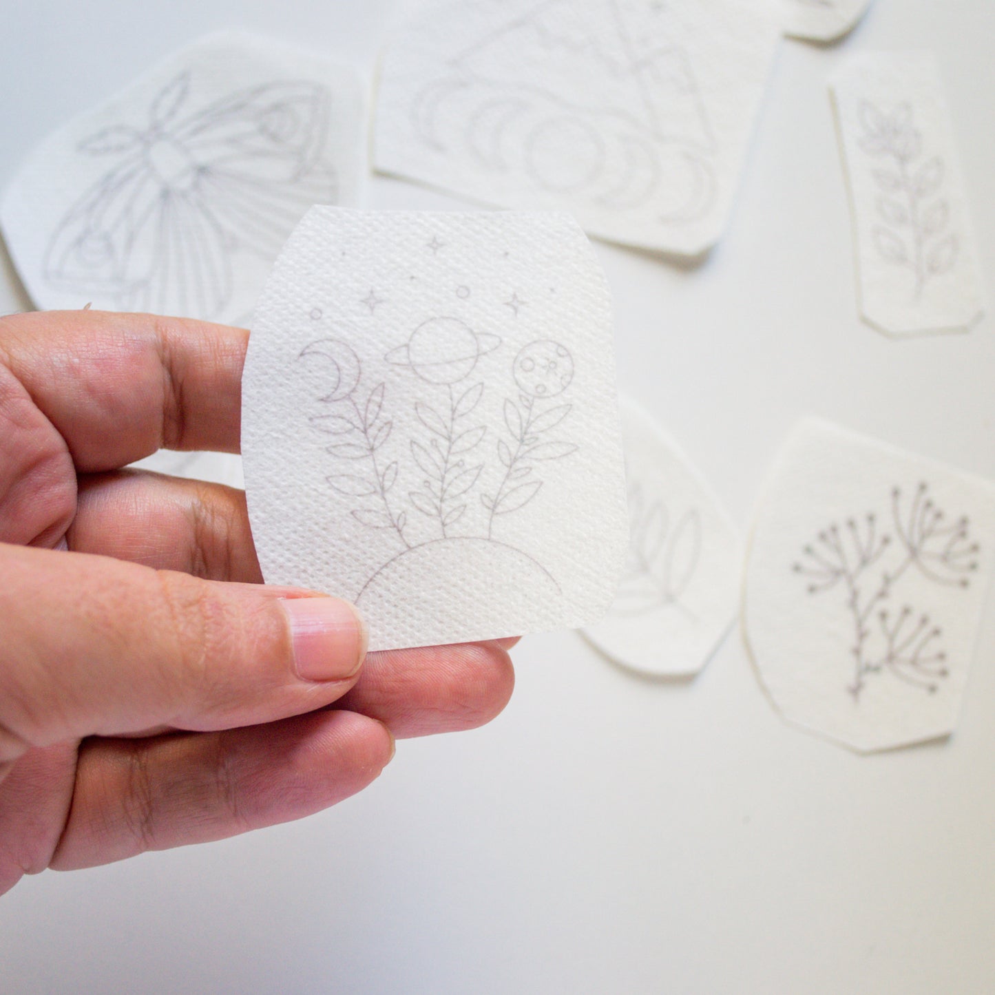 Stickers "Planetas Boho" para bordar Hidrosoluble