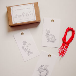 etiquetas de papel para decorar regalos y envíos